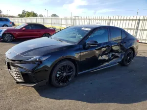 2025 TOYOTA CAMRY