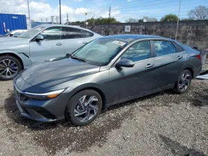 2025 HYUNDAI ELANTRA