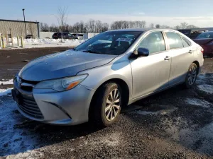 2015 TOYOTA CAMRY