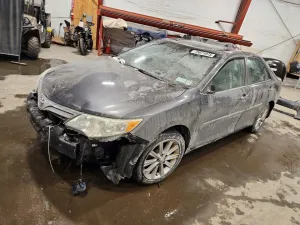 2013 TOYOTA CAMRY