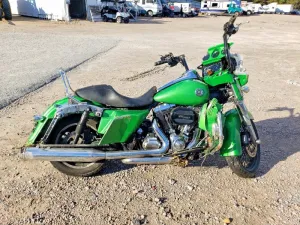 2015 HARLEY-DAVIDSON FL