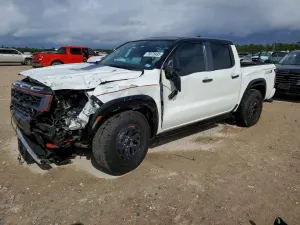 2025 NISSAN FRONTIER