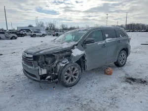 2016 TOYOTA HIGHLANDER