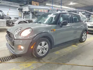 2018 MINI COOPER