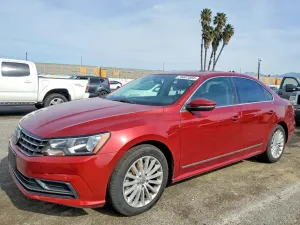 2016 VOLKSWAGEN PASSAT