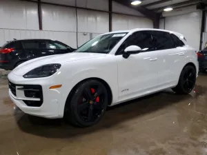 2025 PORSCHE CAYENNE