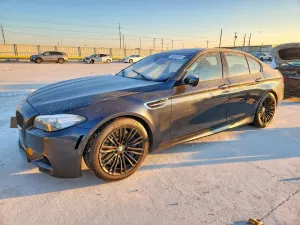 2015 BMW MOTORRAD M5