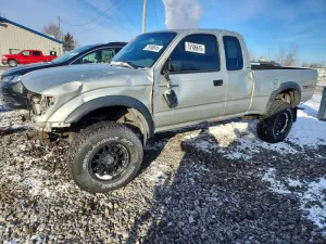 2004 TOYOTA TACOMA