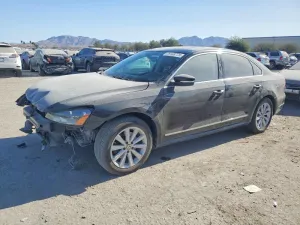 2013 VOLKSWAGEN PASSAT