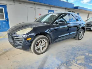 2017 PORSCHE MACAN