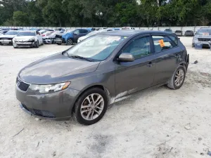 2011 KIA FORTE