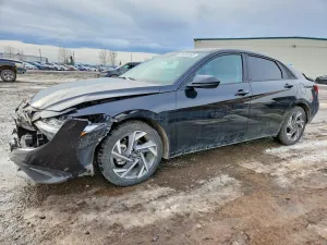 2024 HYUNDAI ELANTRA