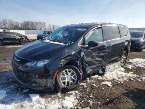 2023 CHRYSLER MINIVAN