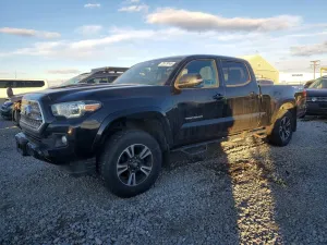 2017 TOYOTA TACOMA