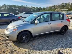 2010 NISSAN VERSA