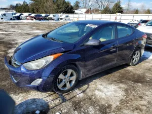 2013 HYUNDAI ELANTRA