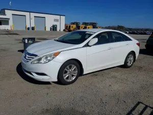 2011 HYUNDAI SONATA