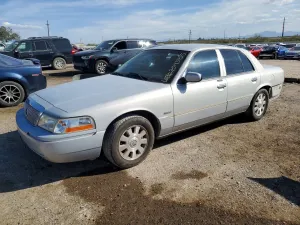 2003 MERCURY GRMARQUIS