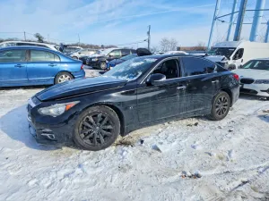 2015 INFINITI Q50