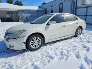 2010 NISSAN ALTIMA