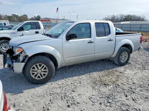 2015 NISSAN FRONTIER