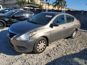 2015 NISSAN VERSA