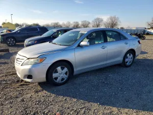 2011 TOYOTA CAMRY