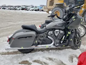 2023 INDIAN MOTORCYCLE CO. CHALLENGER
