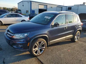 2012 VOLKSWAGEN TIGUAN