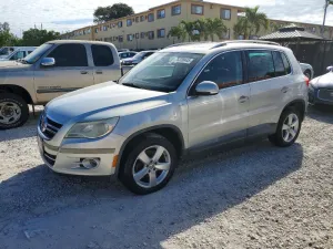 2010 VOLKSWAGEN TIGUAN