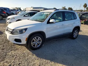 2015 VOLKSWAGEN TIGUAN