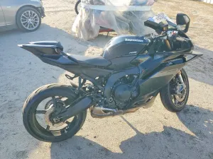 2025 YAMAHA YZF890 C