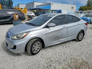2012 HYUNDAI ACCENT