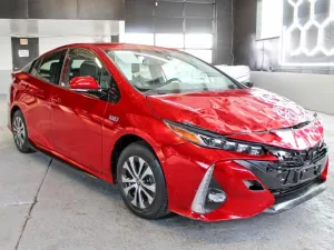 2020 TOYOTA PRIUS