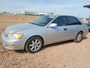 2000 TOYOTA AVALON