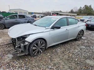 2019 NISS ALTIMA
