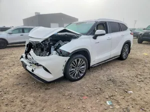 2021 TOYOTA HIGHLANDER