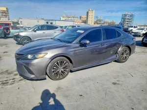 2019 TOYOTA CAMRY