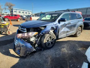 2017 TOYOTA HIGHLANDER