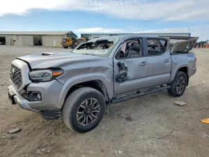 2020 TOYOTA TACOMA