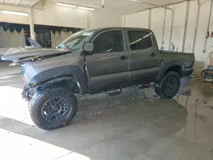 2014 TOYOTA TACOMA