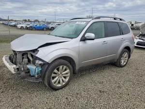 2013 SUBARU FORESTER