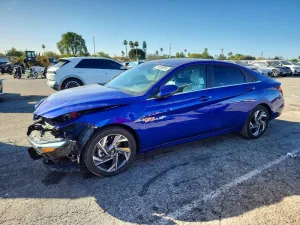 2024 HYUNDAI ELANTRA