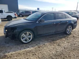 2013 VOLKSWAGEN PASSAT