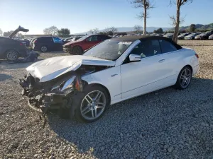 2015 MERCEDES-BENZ E-CLASS