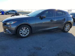 2015 MAZDA 3