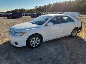 2011 TOYOTA CAMRY