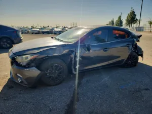 2014 MAZDA 3