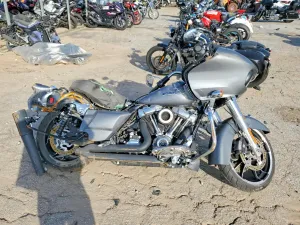 2021 HARLEY-DAVIDSON FL