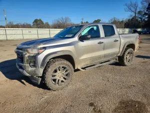 2025 CHEVROLET COLORADO T